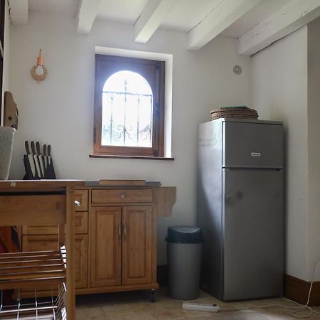 Chambre D'Hote De Charme Dans Maison Independante Bed & Breakfast Preaux  Bagian luar foto