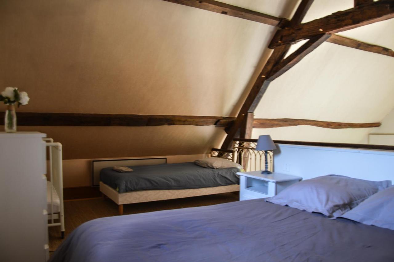 Chambre D'Hote De Charme Dans Maison Independante Bed & Breakfast Preaux  Bagian luar foto