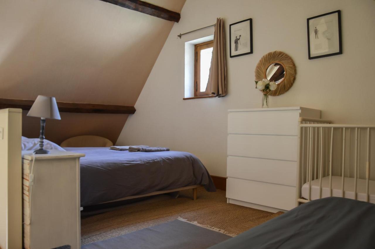 Chambre D'Hote De Charme Dans Maison Independante Bed & Breakfast Preaux  Bagian luar foto